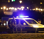 Migrantai Prancūzijoje mėgina pasiekti Didžiąją Britaniją per Eurotunelį
