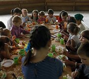Pabėgėliai i&scaron; Rytų Ukrainos glaudžiasi sanatorijoje Korosty&scaron;ive