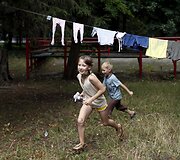 Pabėgėliai i&scaron; Rytų Ukrainos glaudžiasi sanatorijoje Korosty&scaron;ive