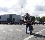 Ilgos eilės prie būtiniausių prekių Venesueloje
