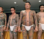 &bdquo;Yakuza&ldquo; &ndash;  japonų kriminalinių organizacijų, turinčių &scaron;imtametes tradicijas ir istoriją, visuma