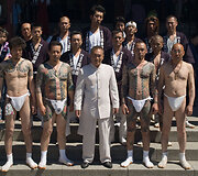 &bdquo;Yakuza&ldquo; &ndash;  japonų kriminalinių organizacijų, turinčių &scaron;imtametes tradicijas ir istoriją, visuma