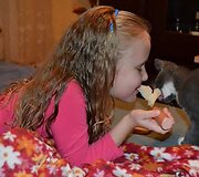 Dukryte su katinu Čaku