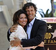 Shania Twain vyrą nuviliojo jos draugė, vėliau dainininkė įsimylėjo ir susituokė su tos draugės buvusiu vyru Fredericu Nicolasu Thiebaudu