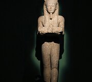 Archeologinė rastų nuskendusių meno vertybių prie Egipto paroda Paryžiuje