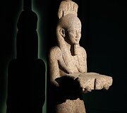 Archeologinė rastų nuskendusių meno vertybių prie Egipto paroda Paryžiuje