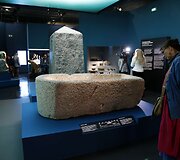 Archeologinė rastų nuskendusių meno vertybių prie Egipto paroda Paryžiuje