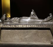 Archeologinė rastų nuskendusių meno vertybių prie Egipto paroda Paryžiuje