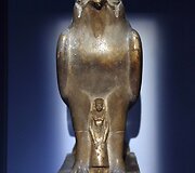 Archeologinė rastų nuskendusių meno vertybių prie Egipto paroda Paryžiuje