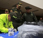 Kolumbijos pareigūnų &scaron;uo aptiko daugiau nei dvi tonas perdažyto kokaino