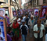Nepalas mini pražūtingo žemės drebėjimo metines