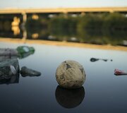 Nuotekomis ir &scaron;iuk&scaron;lėmis užter&scaron;tas Rio de Žaneiro vandenys