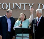 Kim Davis paleista i&scaron; are&scaron;tinės