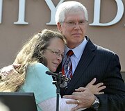 Kim Davis paleista i&scaron; are&scaron;tinės