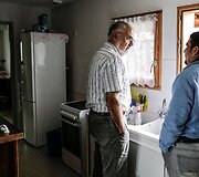Sirų pabėgėliai Prancūzijos socialiniame būste