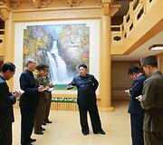 &Scaron;iaurės Korėjoje yra kuo pasidžiaugti jos lyderiui Kim Jong Unui