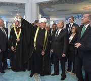 Putinas dalyvavo didžiulės mečetės atidaryme Maskvoje