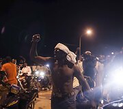 Burkina Fase prezidento gvardijos nariai sulaikė prezidentą, premjerą ir du ministrus