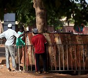 Burkina Fase prezidento gvardijos nariai sulaikė prezidentą, premjerą ir du ministrus