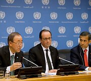 Spaudos konferencija su JT generaliniu sekretoriumi Ban Ki-moon, Prancūzijos prezidentu Francois Hollandeu ir Peru prezidentu Ollanta Humalau