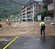 Supertaifūno &bdquo;Dujan&ldquo; padariniai Taivane