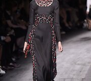 &bdquo;Valentino&ldquo; 2016 m. pavasario-vasaros kolekcija