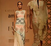 Indijos mados savaitės 2016 m. pavasario-vasaros kolekcijos modeliai