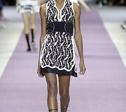 &bdquo;Giambattista Valli&ldquo; 2016 m. pavasario-vasaros kolekcija