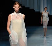 &bdquo;Hanae Mori manuscrit&ldquo; 2016 m. pavasario-vasaros kolekcija