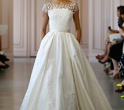 &bdquo;Oscar de la Renta&ldquo; 2016 m. vestuvinių suknelių kolekcija