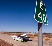 Saulės energija varomų automobilių lenktynės Australijoje