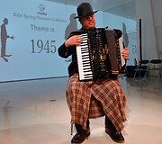 Japonų dizainėrės Takafumi Tsuruta modeliai