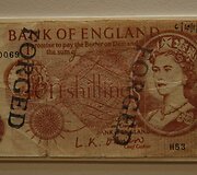 Padirbtų pinigų banknotas