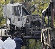 Tragi&scaron;kos autobuso ir sunkvežimio avarijos Prancūzijoje vieta