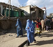 Afganistaną, Indiją ir Pakistaną supurtė 7,5 balo žemės drebėjimas