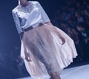 &bdquo;Mercedes-Benz&ldquo; Rusijos madų savaitės 2016 m. kolekcijų modeliai
