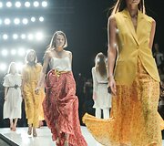 &bdquo;Mercedes-Benz&ldquo; Rusijos madų savaitės 2016 m. kolekcijų modeliai