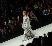 &bdquo;Mercedes-Benz&ldquo; Rusijos madų savaitės 2016 m. kolekcijų modeliai