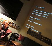 I.Valantinaitė skaito poeziją Zagrebo literatūros festivalyje