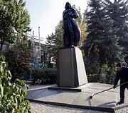 Paminklas &bdquo;Žvaigždžių karų&ldquo; personažui Darthui Vaderiui Ukrainoje