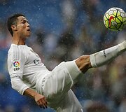 Cristiano Ronaldo smūgis rungtynėse