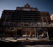 Restauruojamas Trevi fontanas