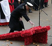 Atminimo lauko atidarymas prie Vestminsterio vienuolyno