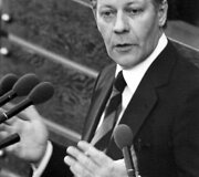 Helmutas Schmidtas