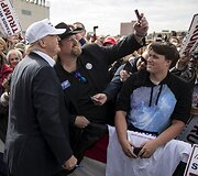 Donaldo Trumpo kandidatūrą palaikantys amerikiečiai