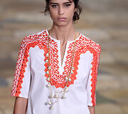 &bdquo;Tory Burch&ldquo; 2016 m. pavasario-vasaros kolekcija