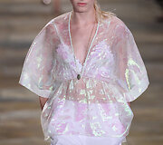 &bdquo;Tory Burch&ldquo; 2016 m. pavasario-vasaros kolekcija