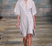 &bdquo;Tory Burch&ldquo; 2016 m. pavasario-vasaros kolekcija