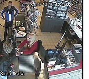 Alkoholinius gėrimus pavogęs asmuo