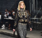 &bdquo;Chanel&ldquo; tarpsezoninės kolekcijos pristatymas